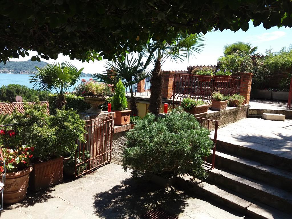 Garden Apartment Lesa Luaran gambar